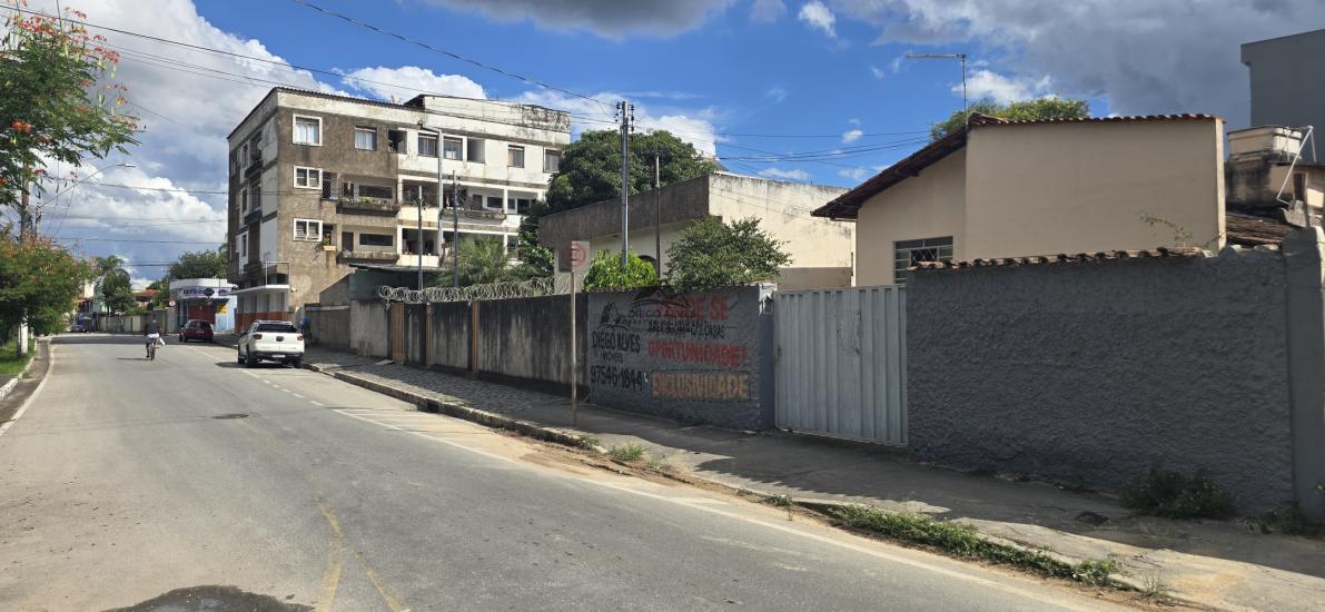 casa-comercial-venda-santa-lucia-betim-1012360