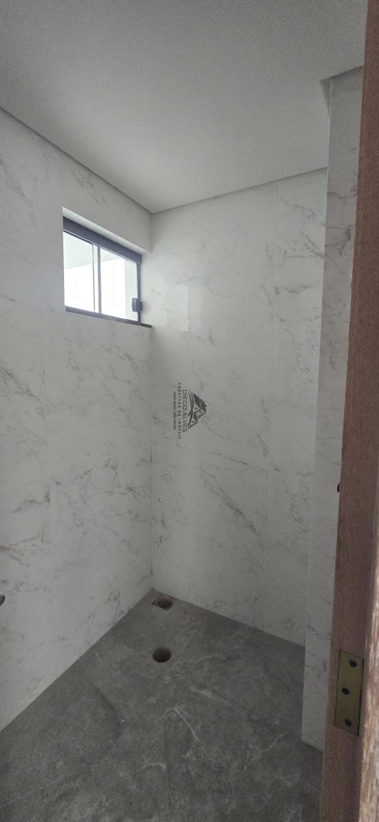 casa-geminada-venda-guaruja-mansoes-betim-1018376