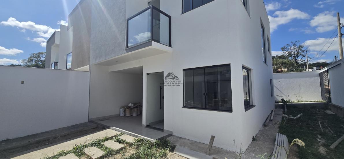 casa-geminada-venda-guaruja-mansoes-betim-1018390