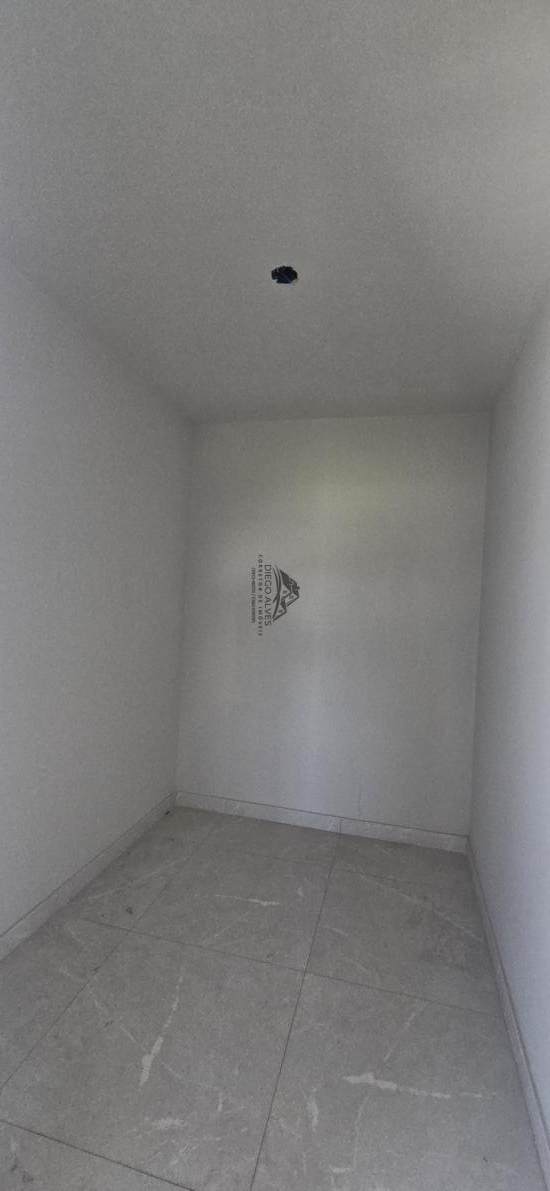 casa-geminada-venda-guaruja-mansoes-betim-1018398
