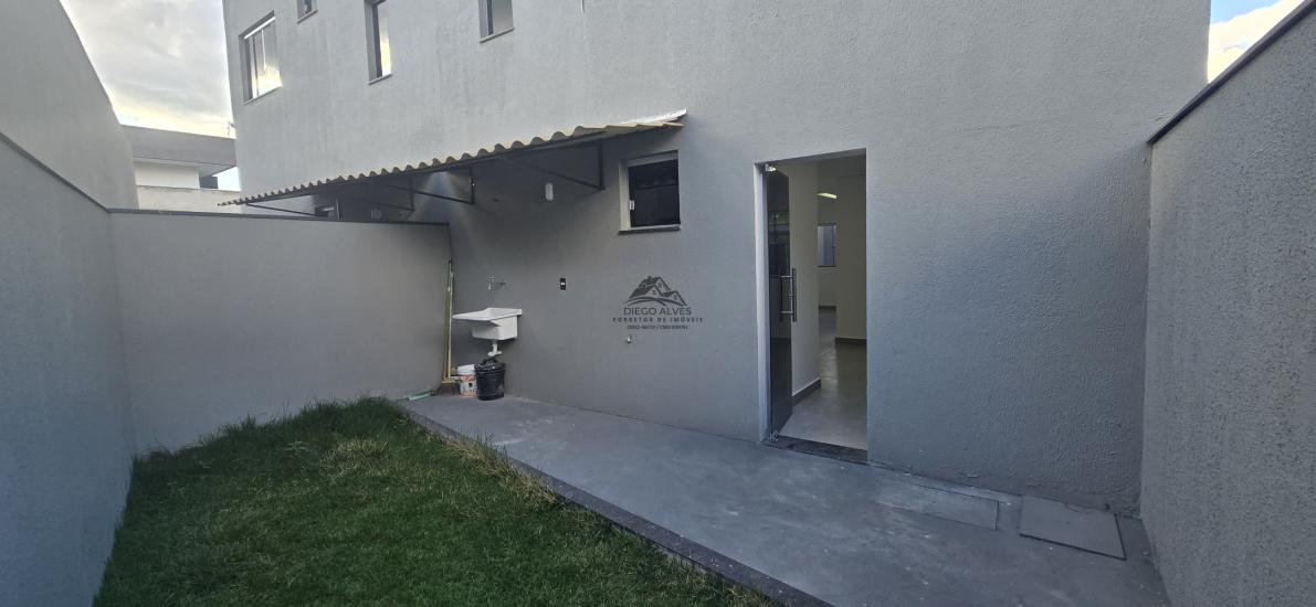 casa-geminada-venda-guaruja-mansoes-betim-1018574