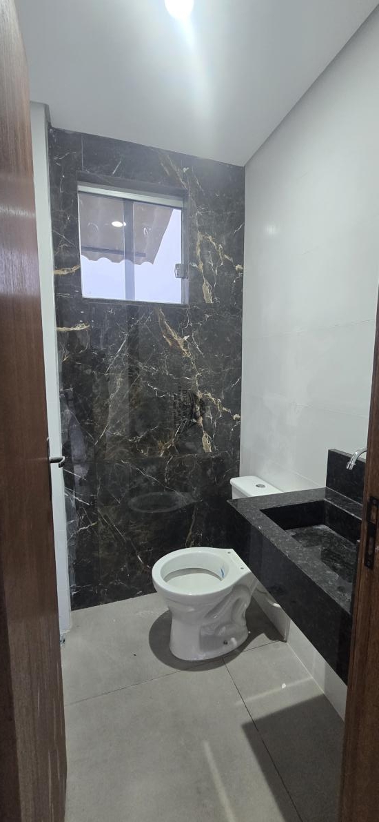 casa-geminada-venda-guaruja-mansoes-betim-1018655
