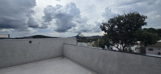 casa-geminada-venda-guaruja-mansoes-betim-977858