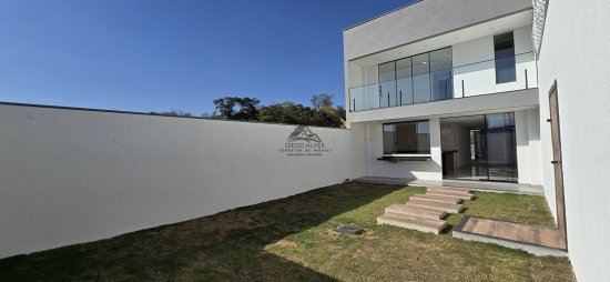 casa-geminada-venda-guaruja-mansoes-896858